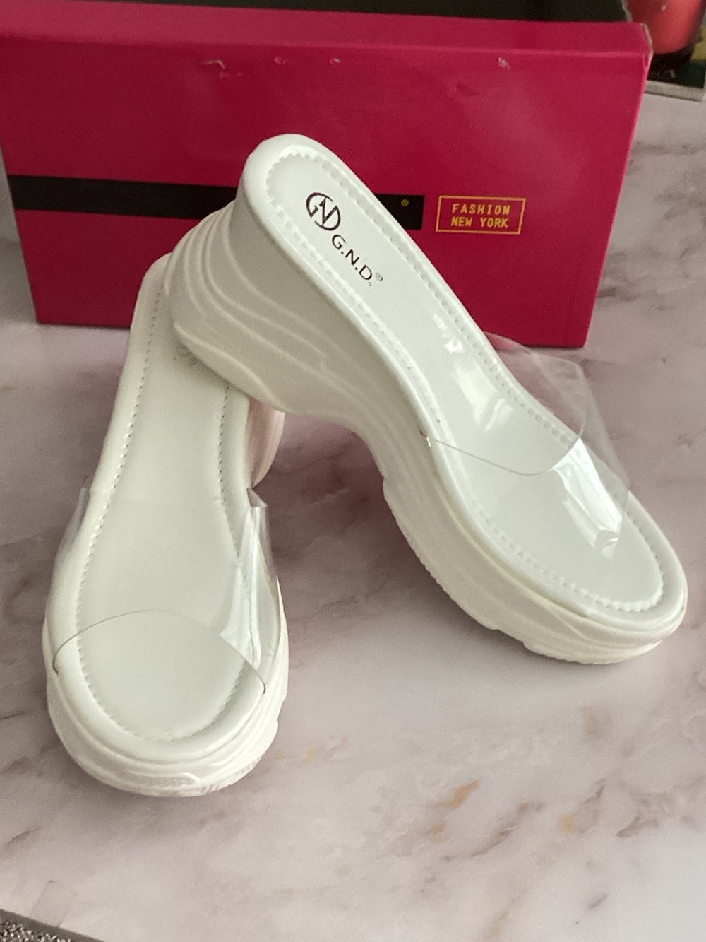 clear strap wedge nib